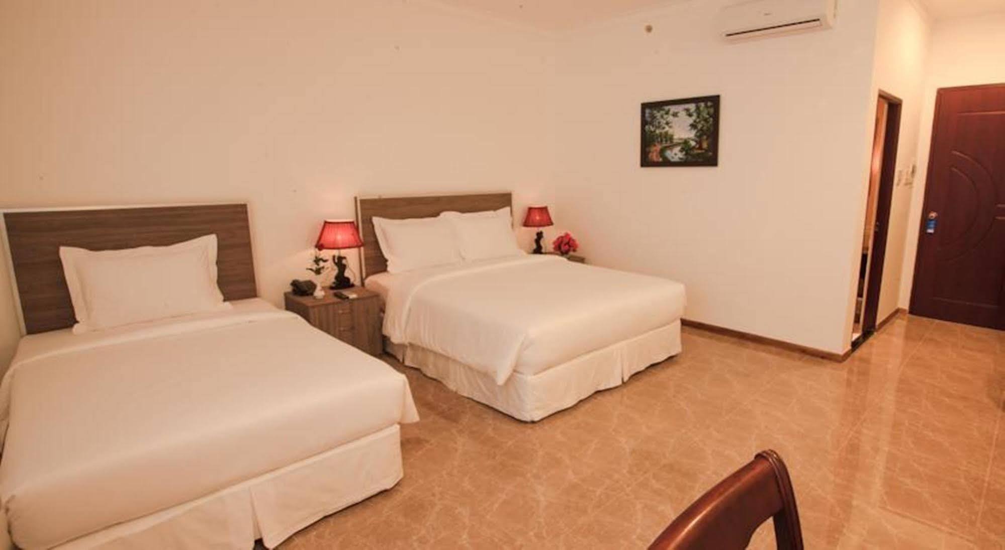 Den Long Do Hotel Nha Trang Exterior foto