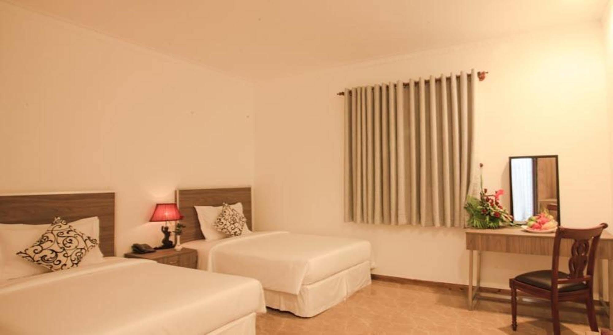 Den Long Do Hotel Nha Trang Exterior foto